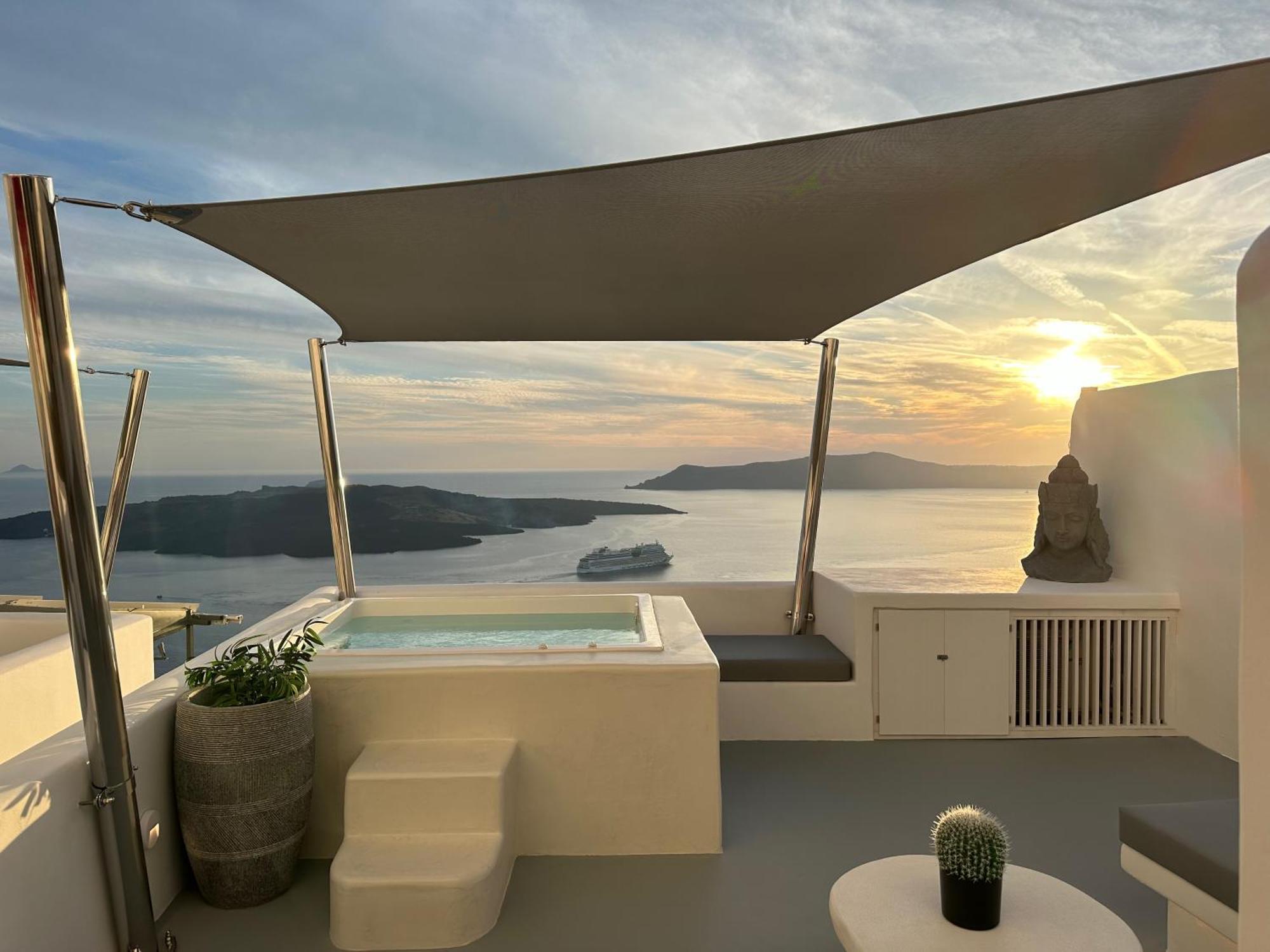Dagaz Suites Φηρά Εξωτερικό φωτογραφία