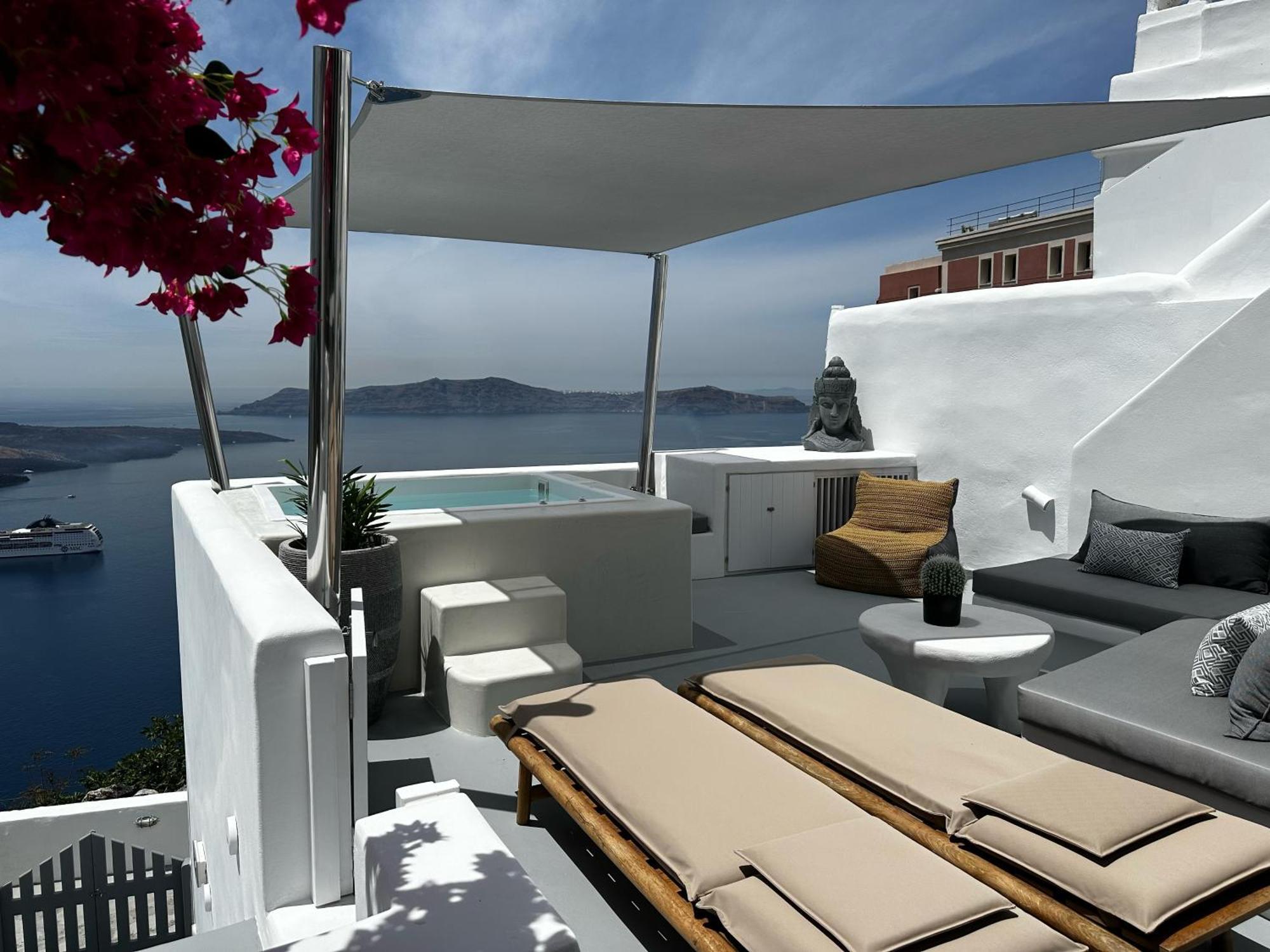 Dagaz Suites Φηρά Εξωτερικό φωτογραφία